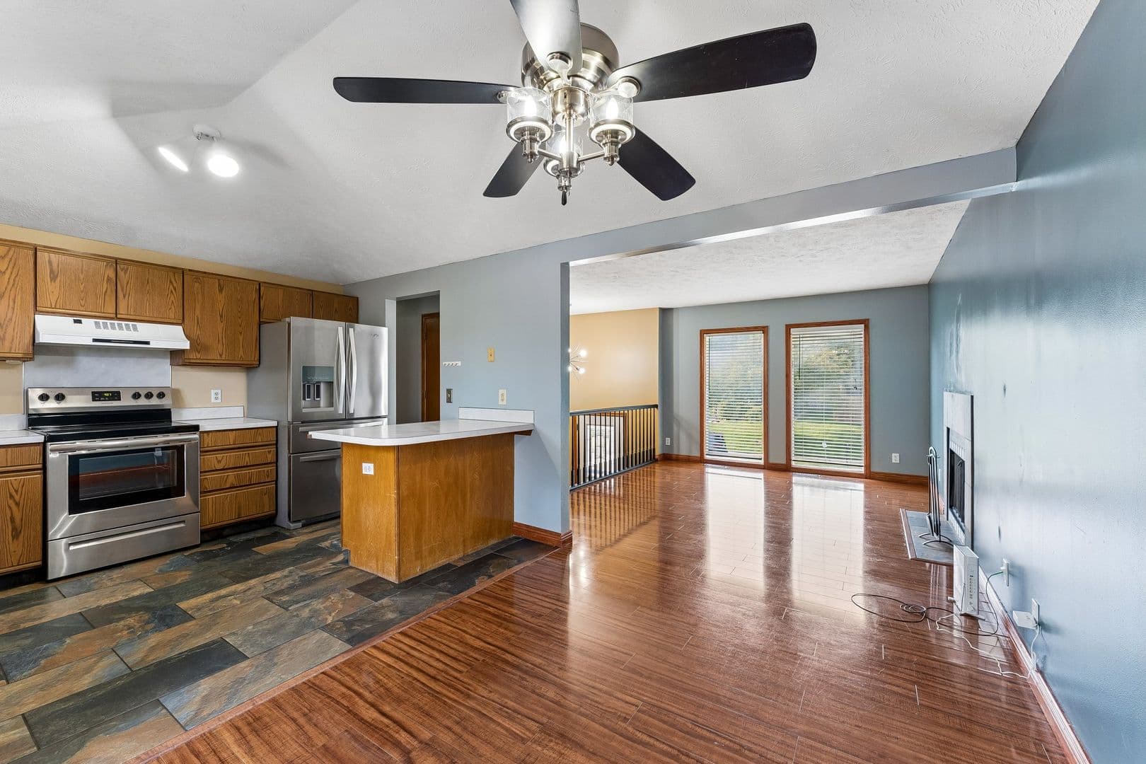 Omaha House: 14022 Virginia Street