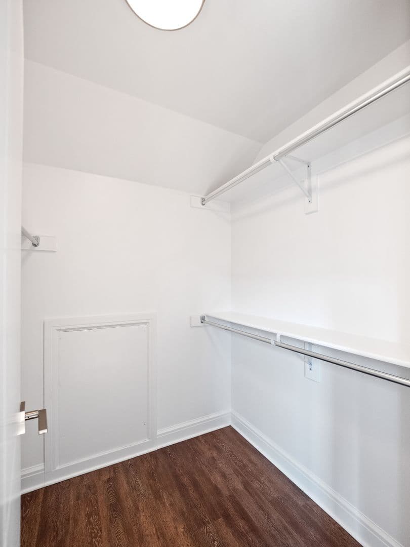 BIRMINGHAM Apartment: 401 S ETON ST