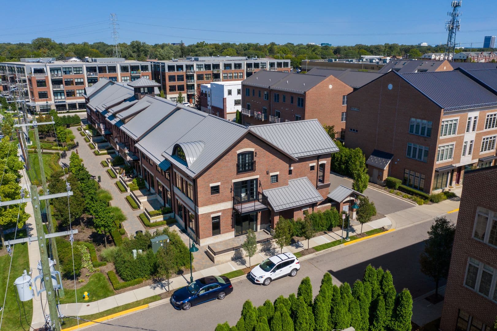 BIRMINGHAM Apartment: 401 S ETON ST