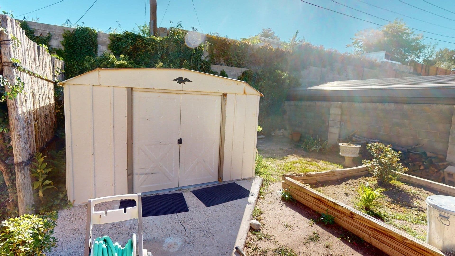 Santa Fe House: 2095 Avenida de Las Alturas