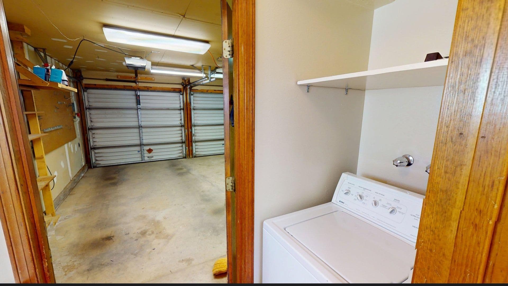 Santa Fe House: 2095 Avenida de Las Alturas