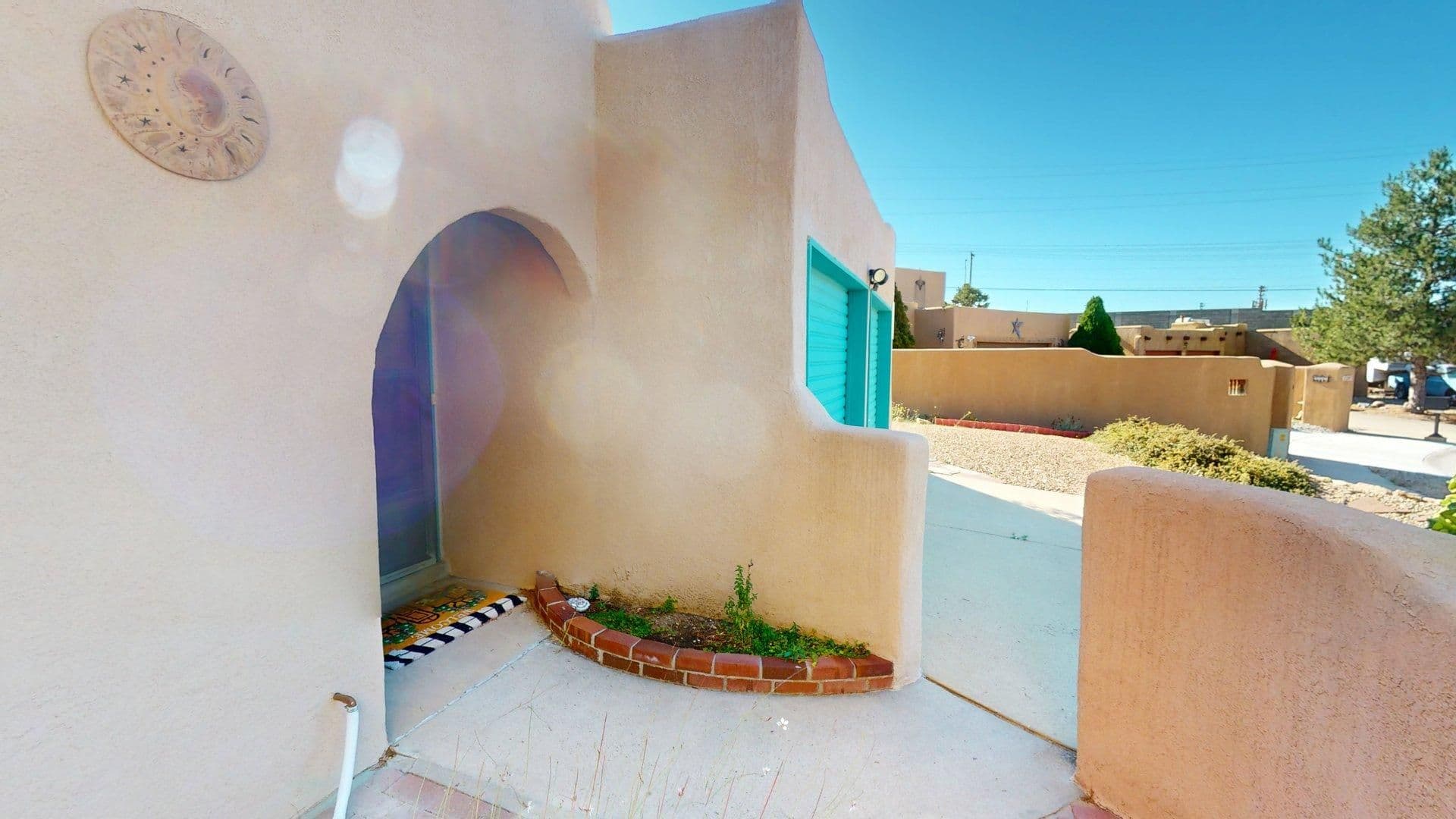 Santa Fe House: 2095 Avenida de Las Alturas
