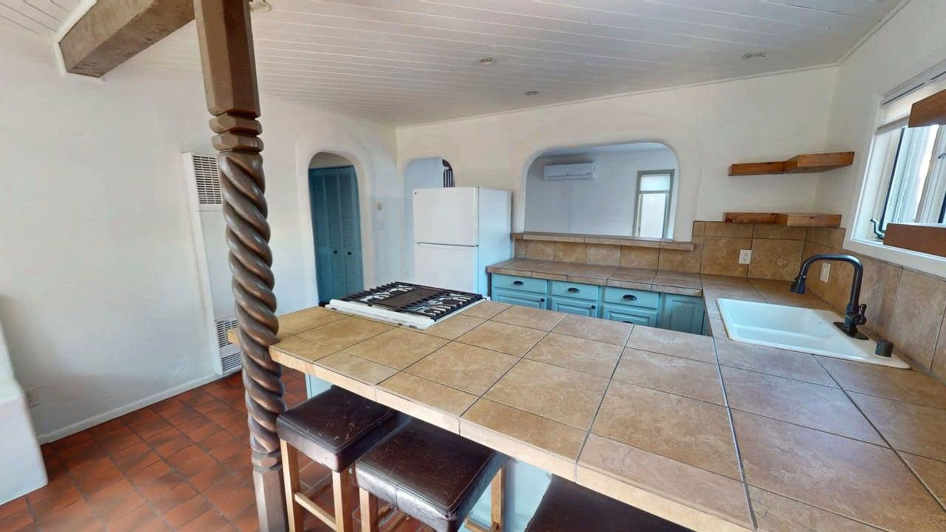 Santa Fe Condo: 149 Fiesta Street