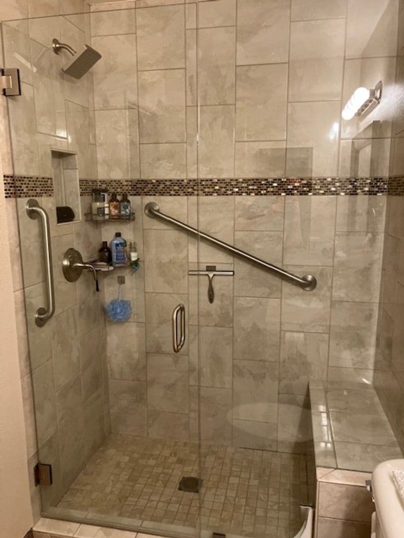 Santa Fe Condo: 155 Calle Ojo Feliz