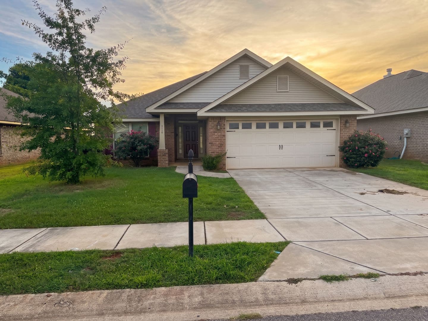 Madison House: 110 Tybee Drive