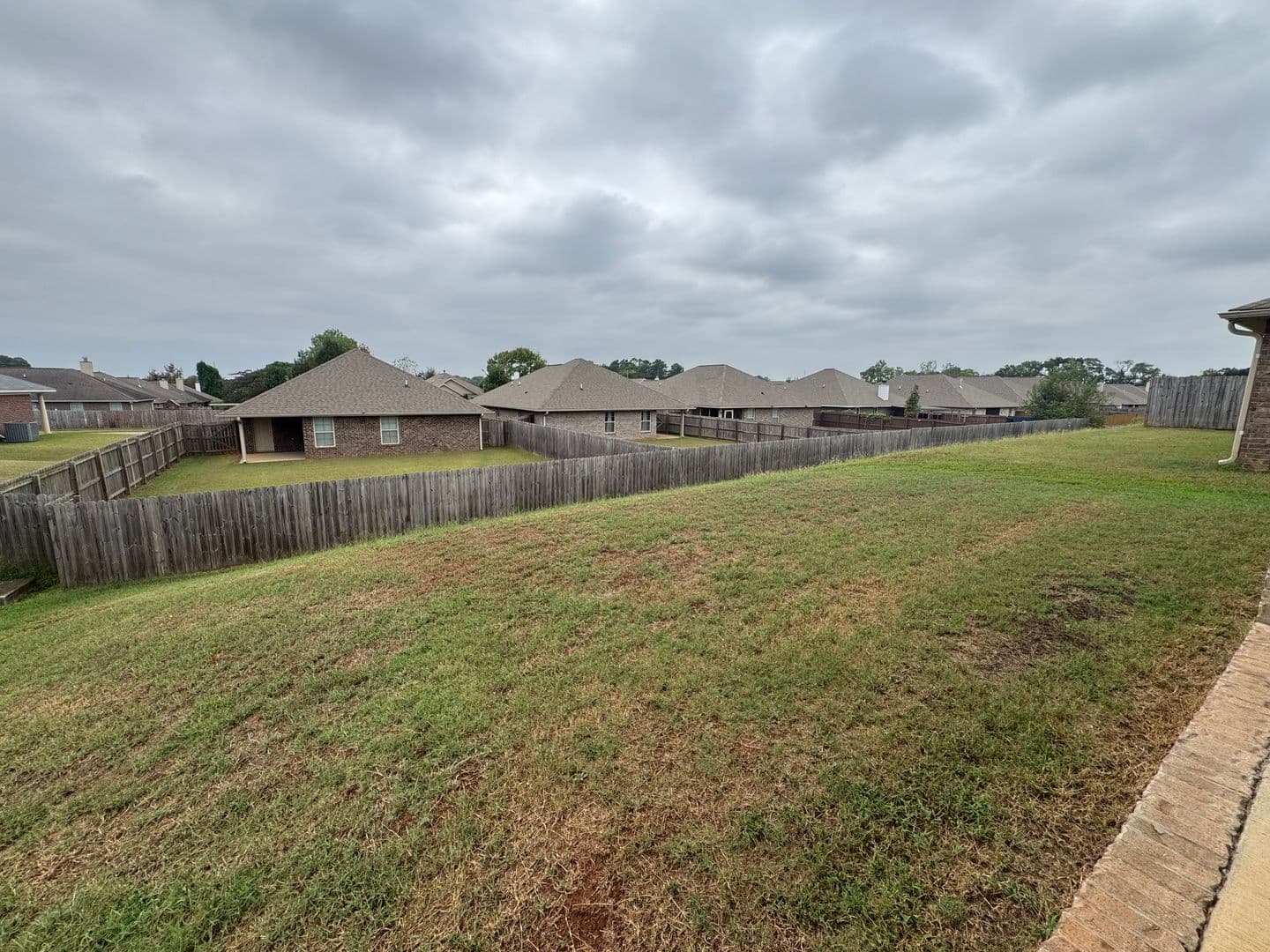 Madison House: 102 Daymark Drive
