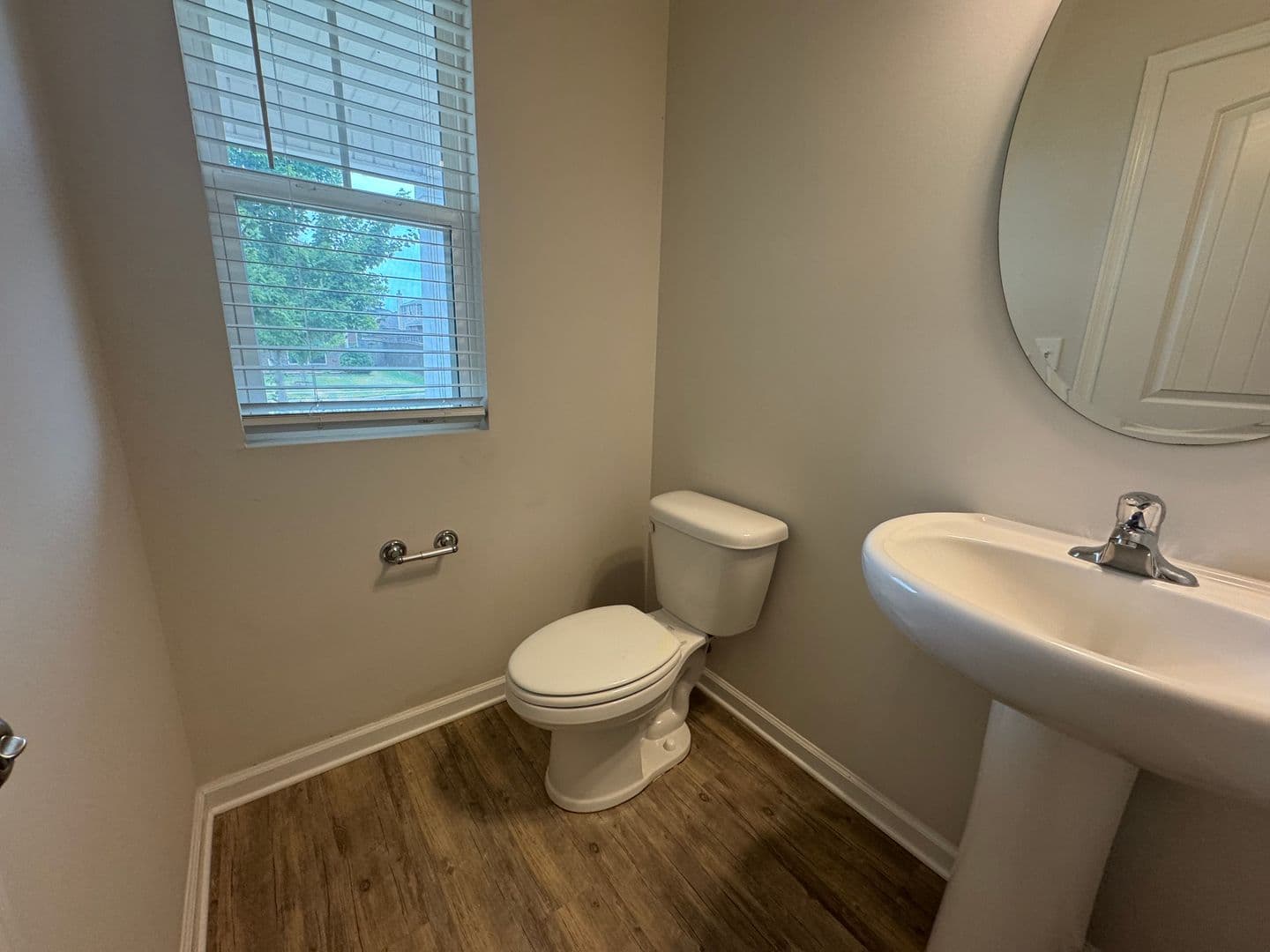 Madison House: 102 Daymark Drive