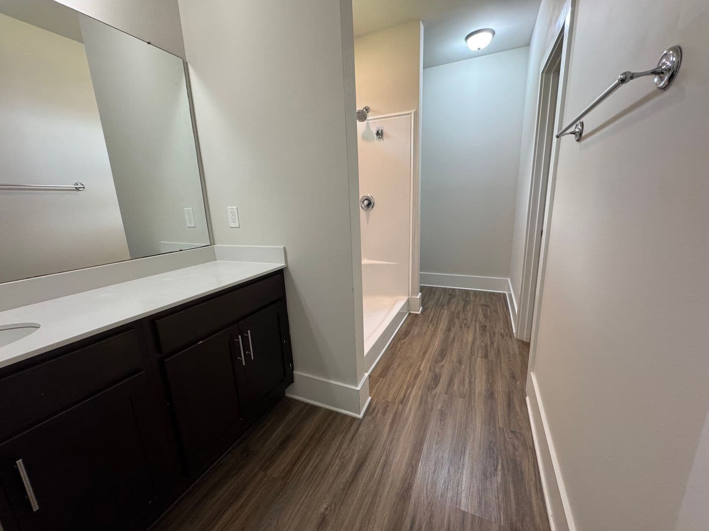 Madison House: 154 Fernhill Drive Northwest