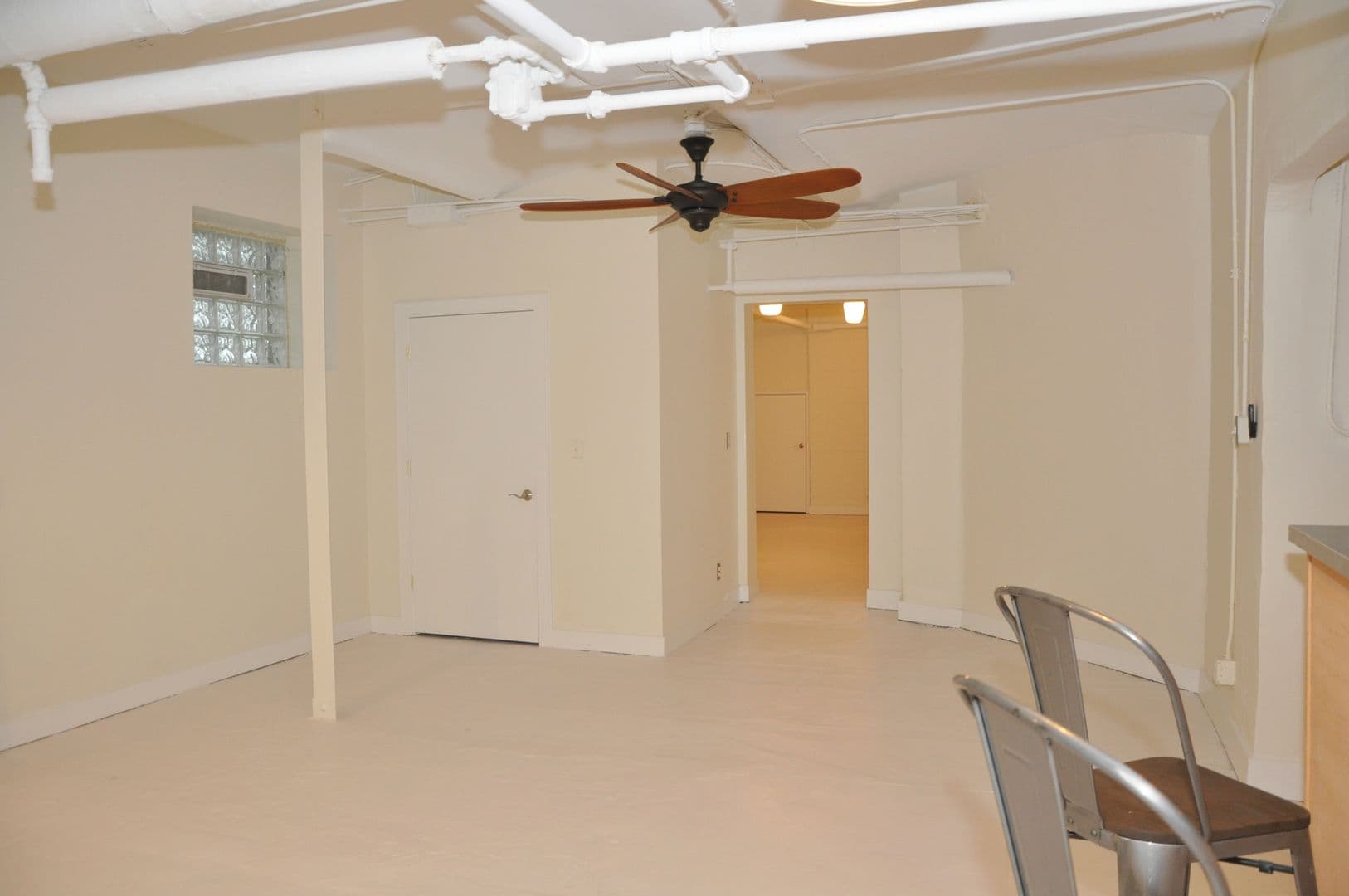 Minneapolis Apartment: 2550 Pillsbury Ave South
