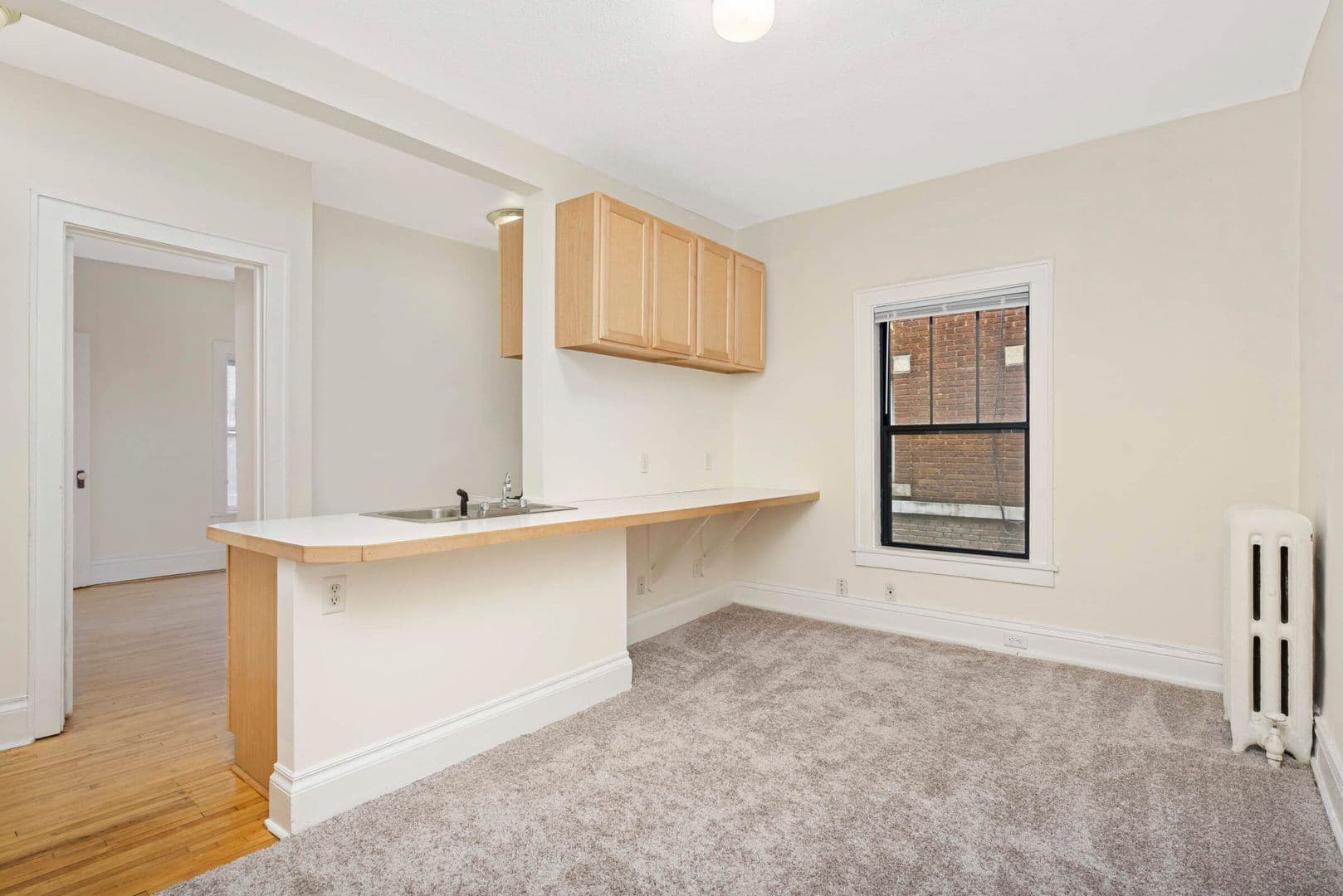 Minneapolis Apartment: 2871 Irving Avenue South