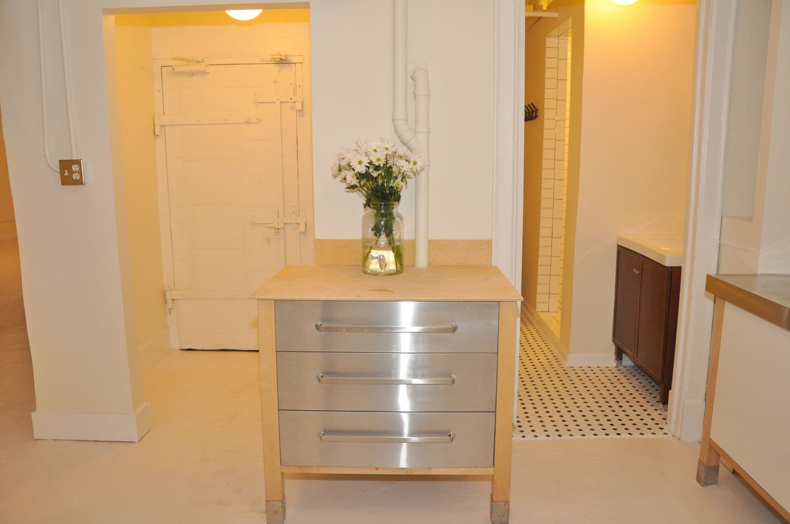 Minneapolis Apartment: 2550 Pillsbury Ave South