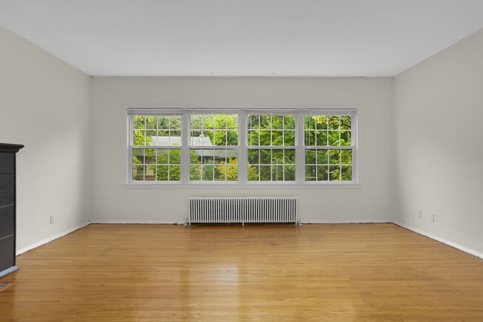 Minneapolis Apartment: 2825 Cedar Lake Parkway