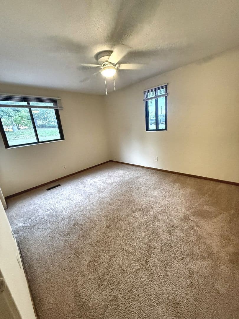 Hopkins Apartment: 57 Sixth Avenue South