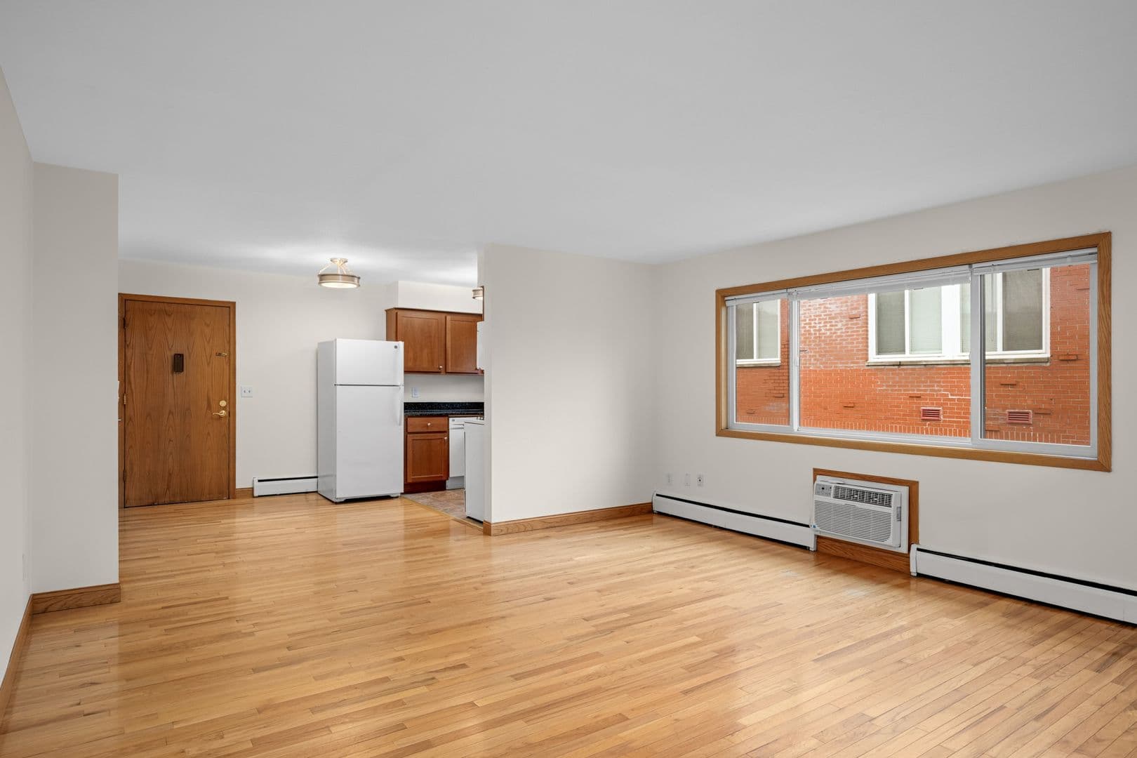 St. Louis Park Apartment: 4421 Minnetonka Blvd