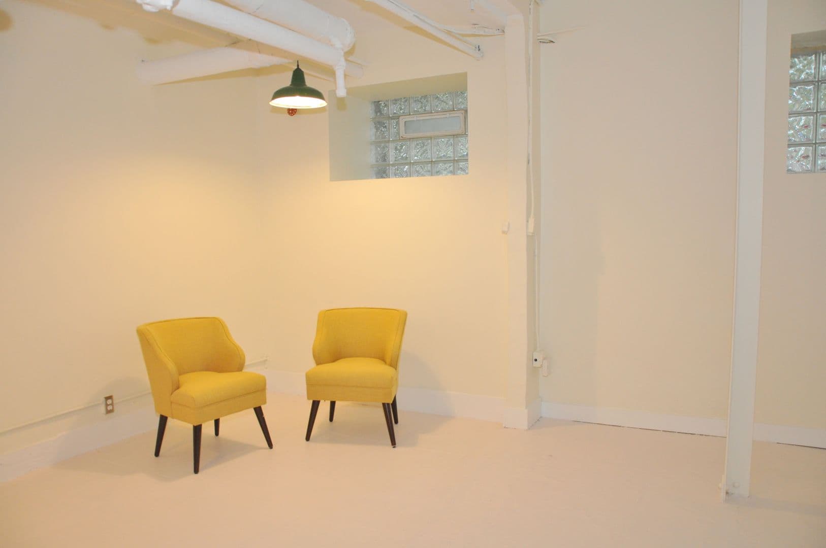 Minneapolis Apartment: 2550 Pillsbury Ave South