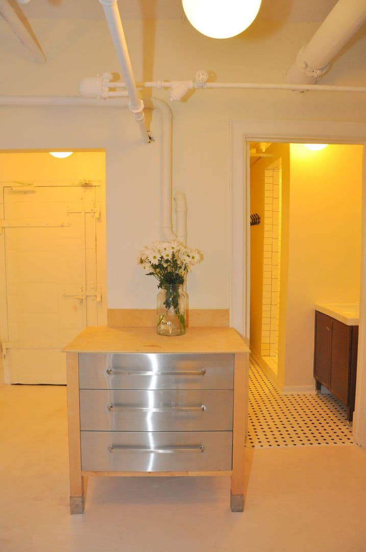 Minneapolis Apartment: 2550 Pillsbury Ave South