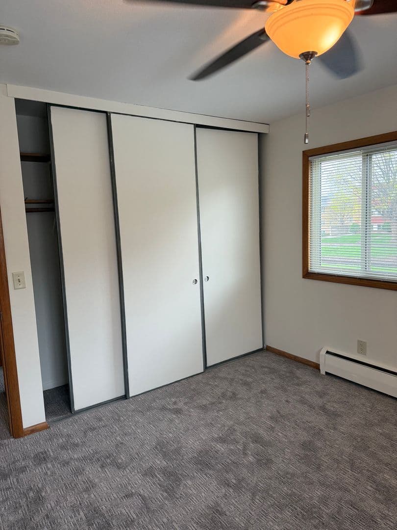 Richfield Apartment: 6429 Pleasant Avenue South