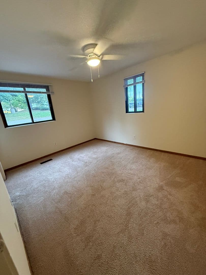 Hopkins Apartment: 57 Sixth Avenue South