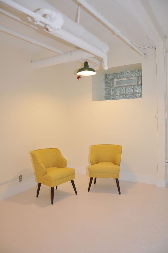 Minneapolis Apartment: 2550 Pillsbury Ave South