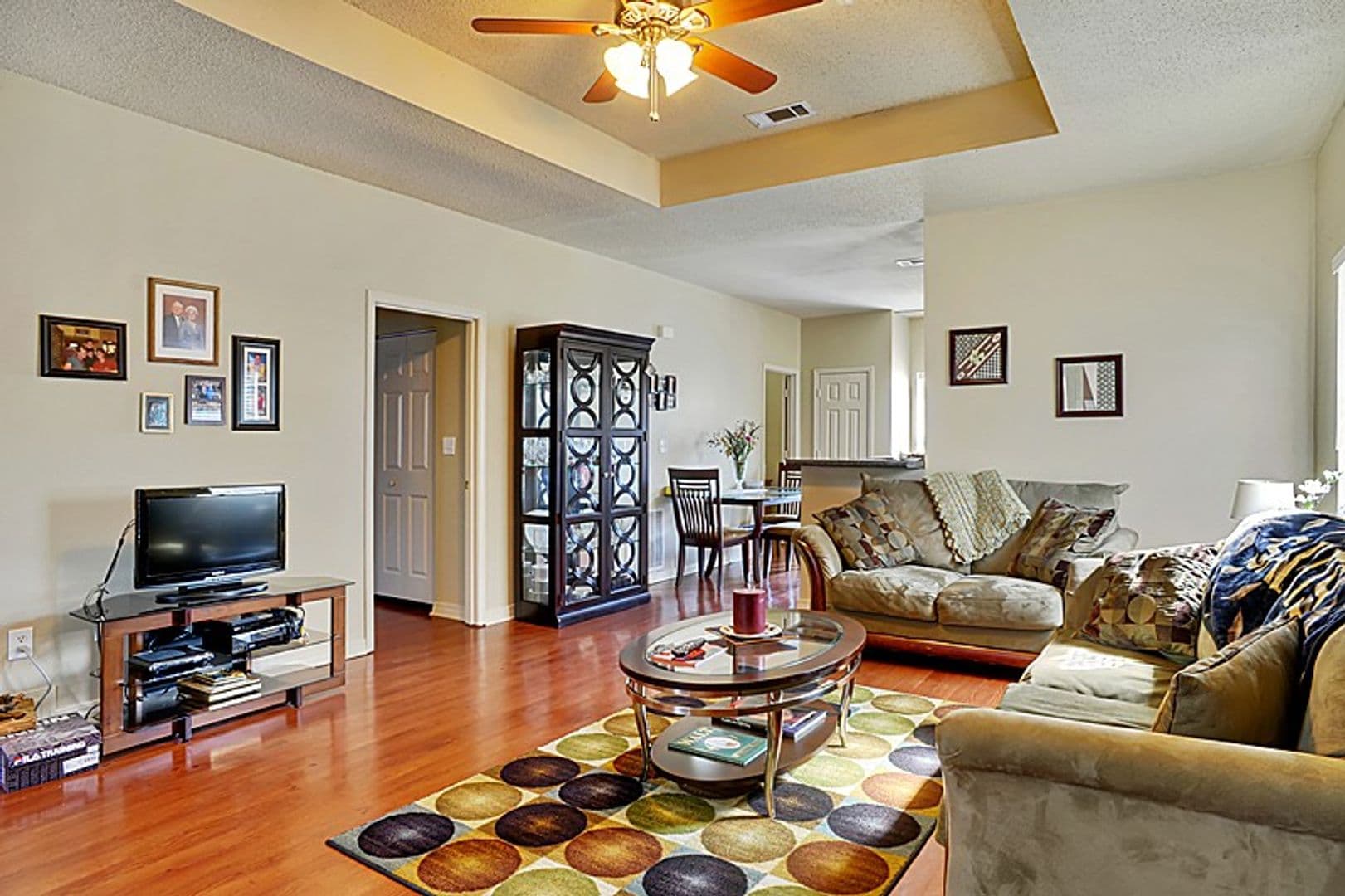 Waveland Apartment: 102 Royal St. - 2 Bedroom