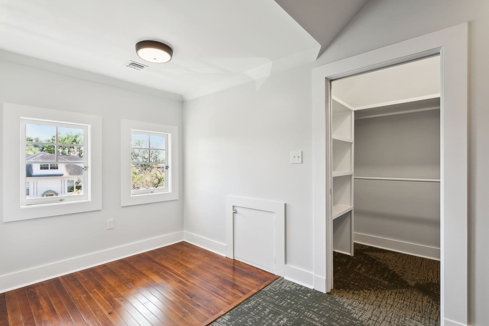 New Orleans Apartment: 7 Fontainebleau Dr.