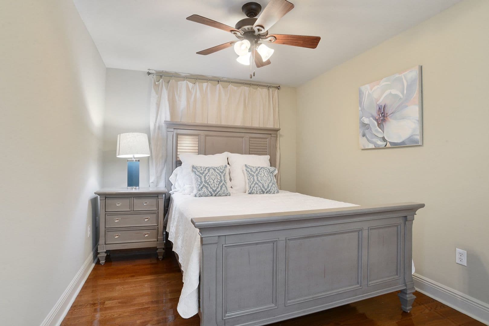 New Orleans Apartment: 1607 St Ann