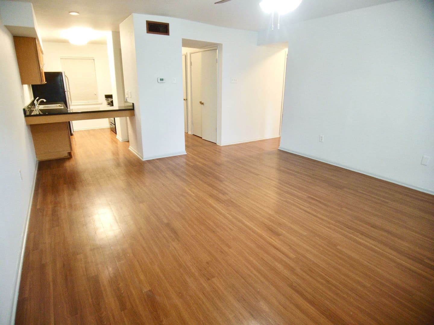 New Orleans Apartment: 1028 S Carrollton Ave