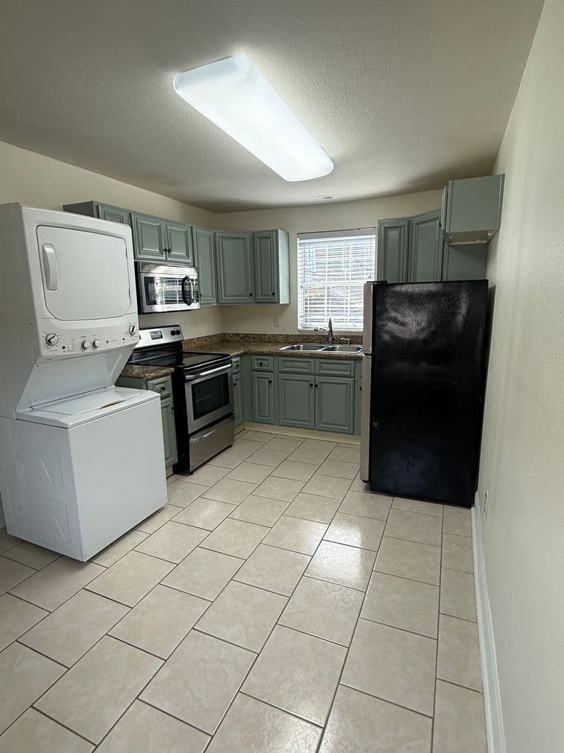 New Orleans Apartment: 1607 St Ann