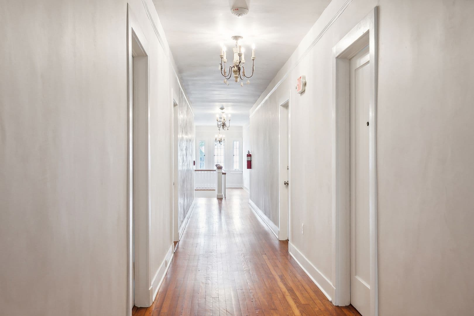 New Orleans Apartment: 7 Fontainebleau Dr.
