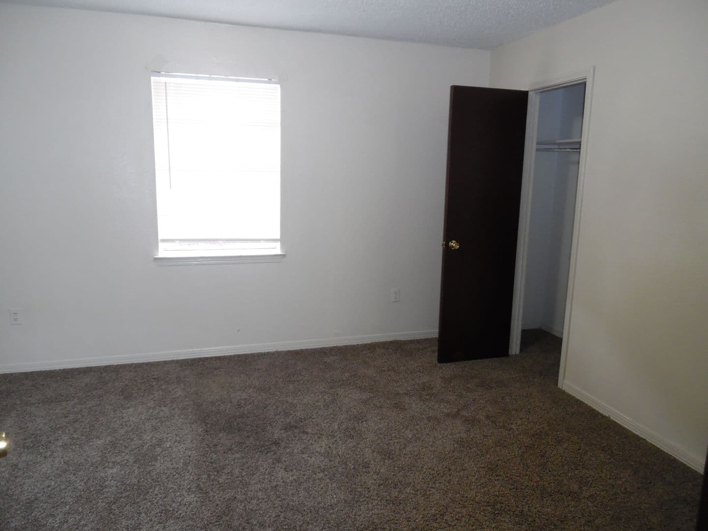 KENNER Apartment: MULT ADDRESSES