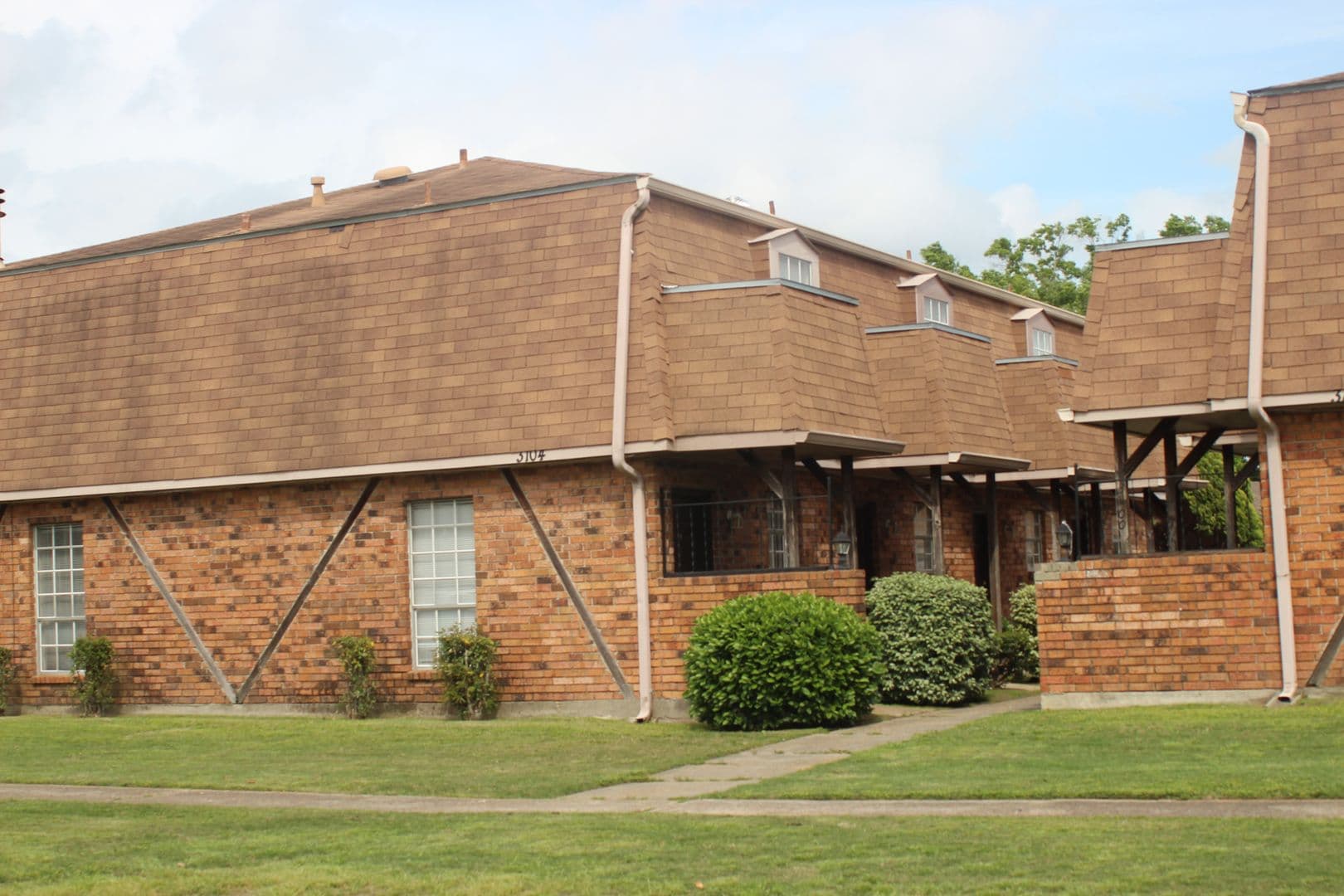 KENNER Apartment: MULT ADDRESSES