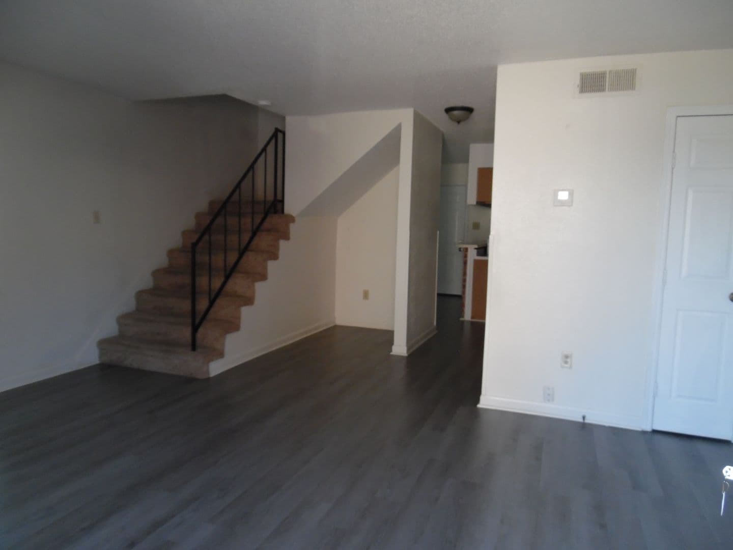 KENNER Apartment: MULT ADDRESSES