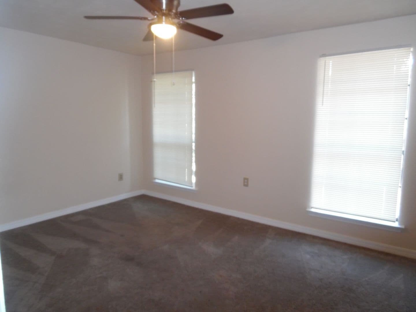 KENNER Apartment: MULT ADDRESSES