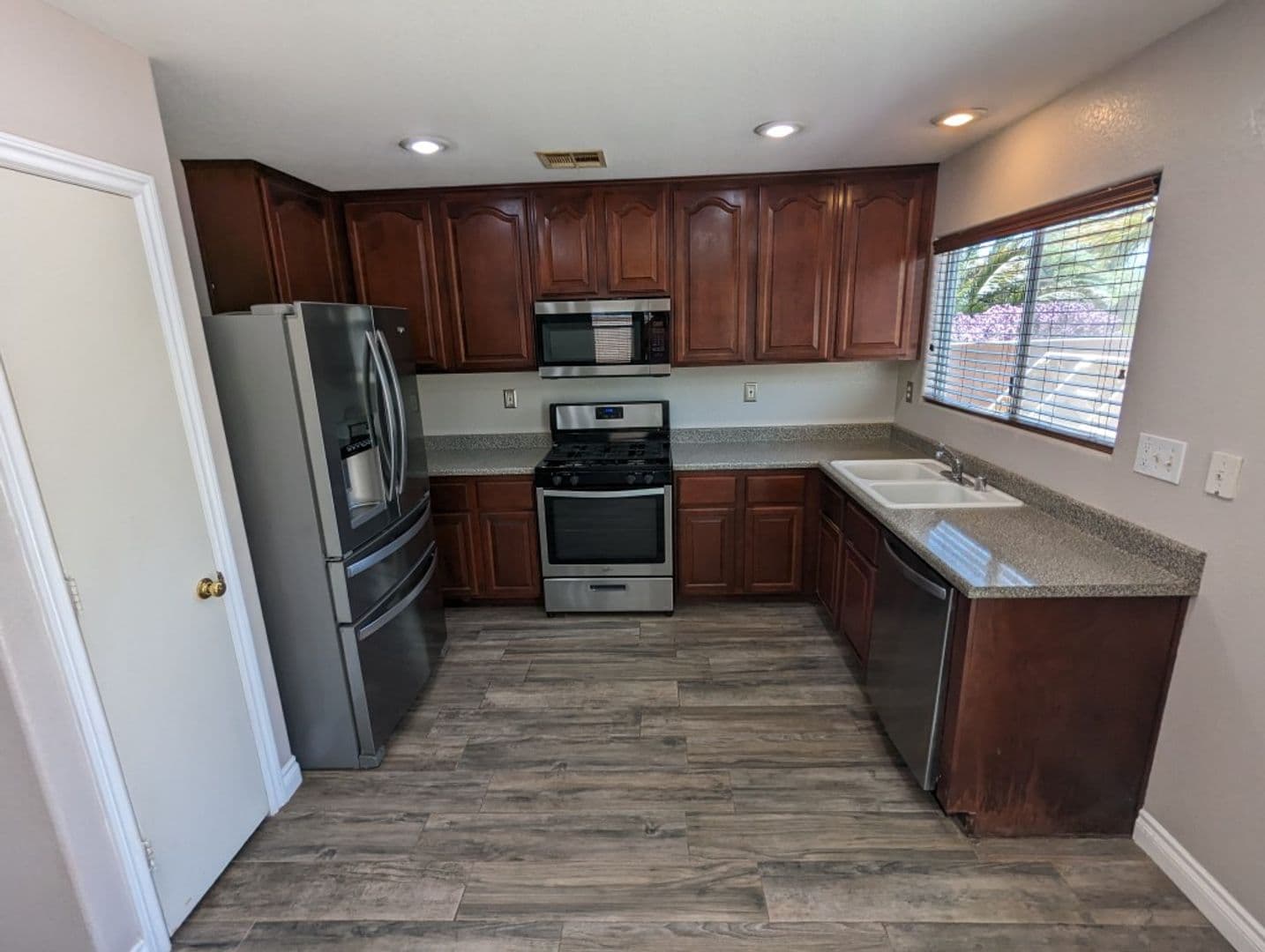 LAS VEGAS House: 4917 HOSTETLER AVE