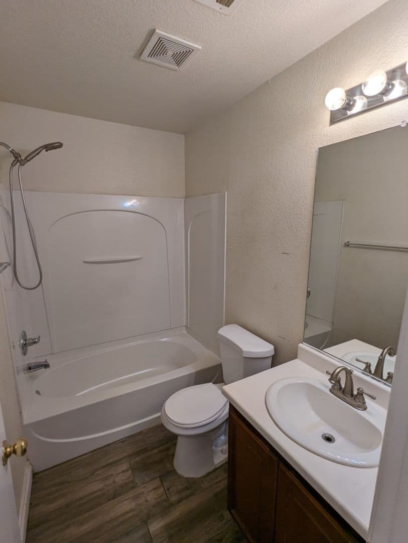 LAS VEGAS House: 4917 HOSTETLER AVE