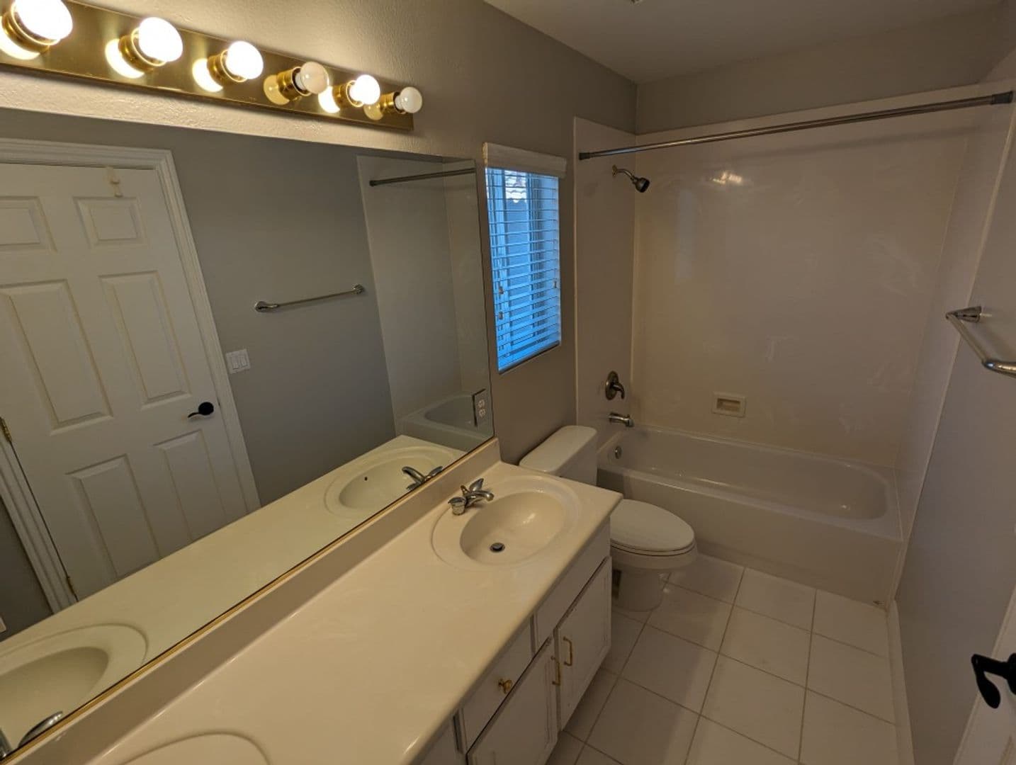 LAS VEGAS House: 11021 DORNOCH CASTLE ST