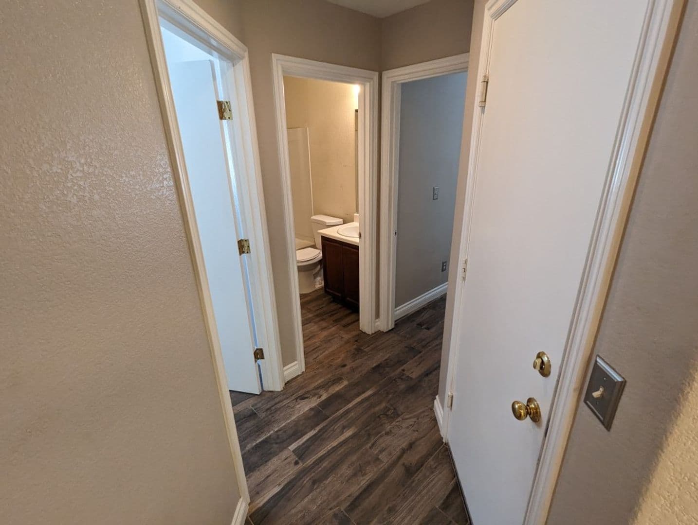 LAS VEGAS House: 4917 HOSTETLER AVE