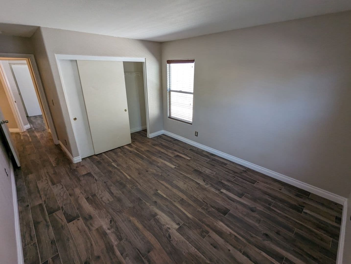 LAS VEGAS House: 4917 HOSTETLER AVE
