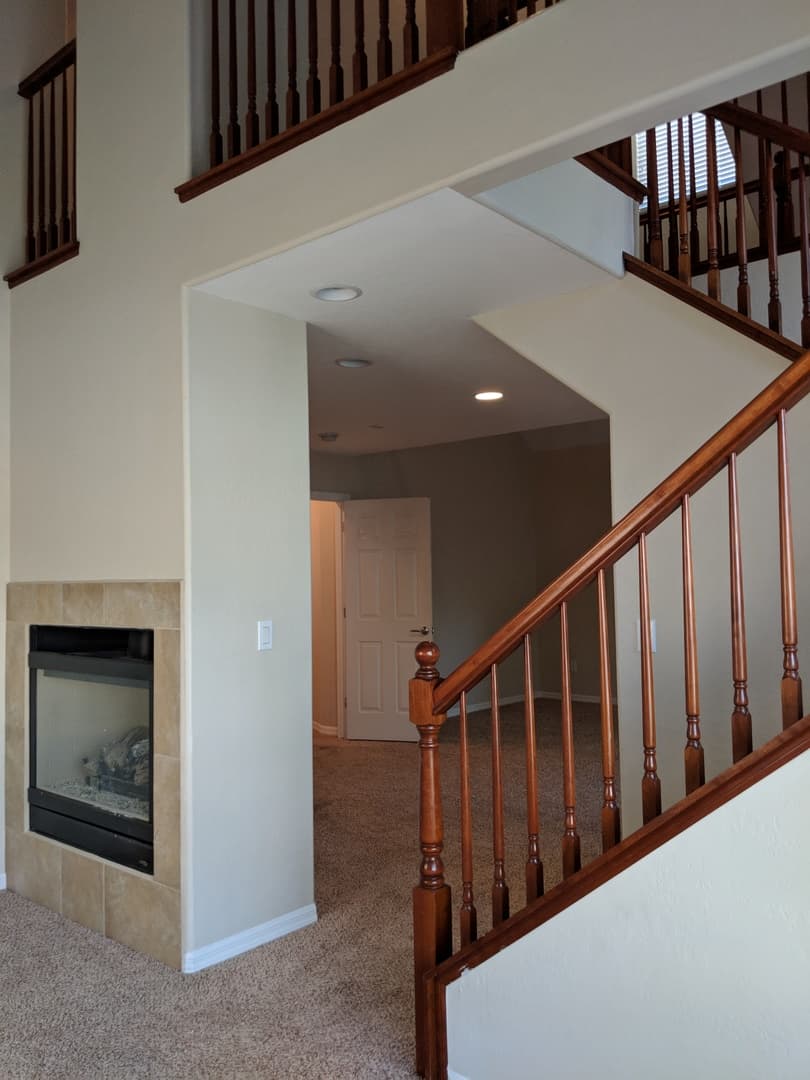 LAS VEGAS House: 363 HOLLINS HALL ST