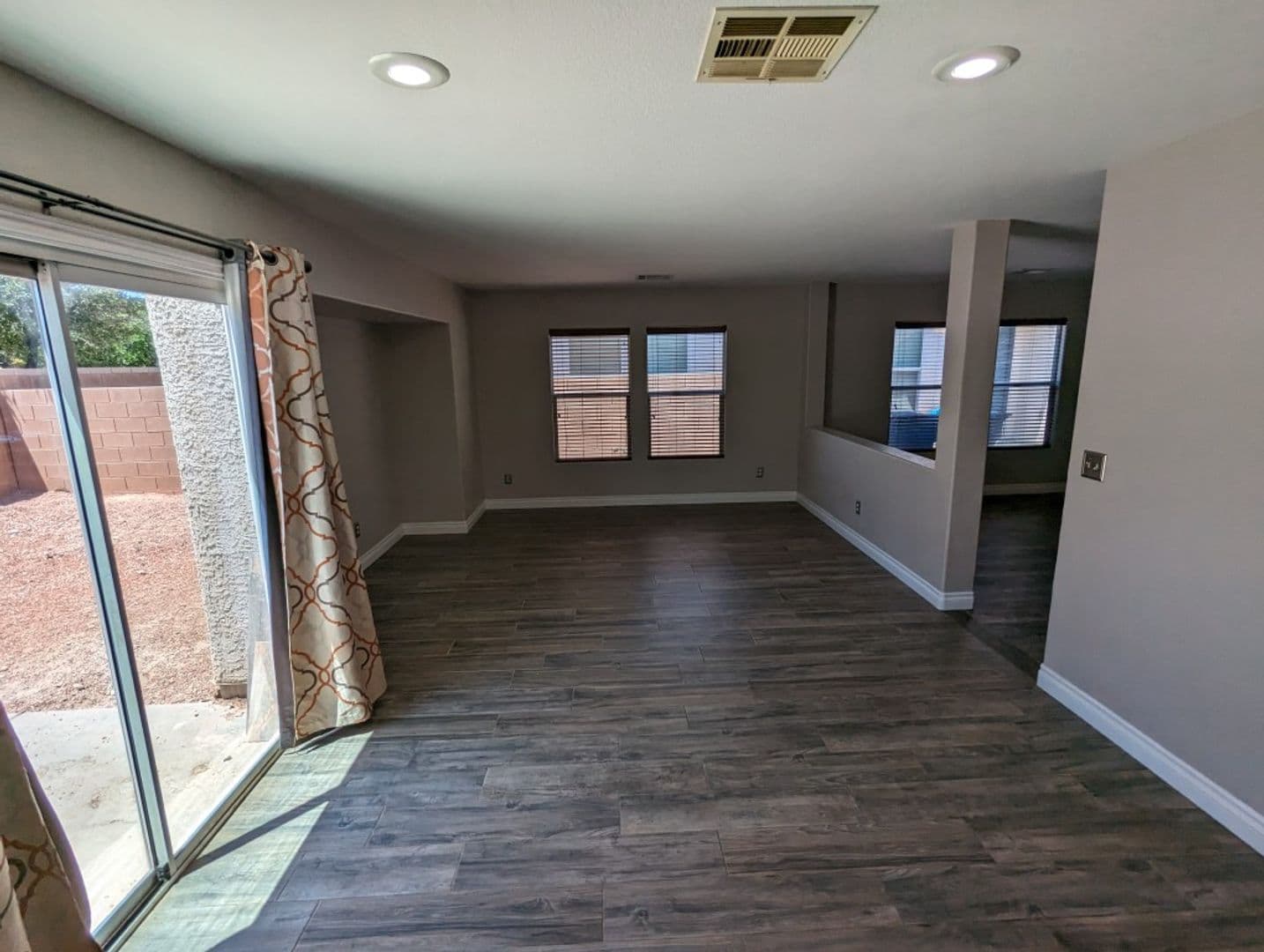 LAS VEGAS House: 4917 HOSTETLER AVE