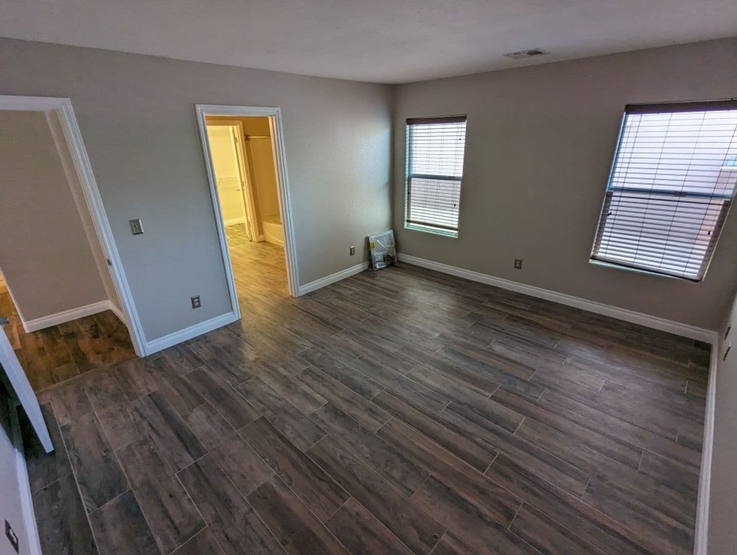 LAS VEGAS House: 4917 HOSTETLER AVE