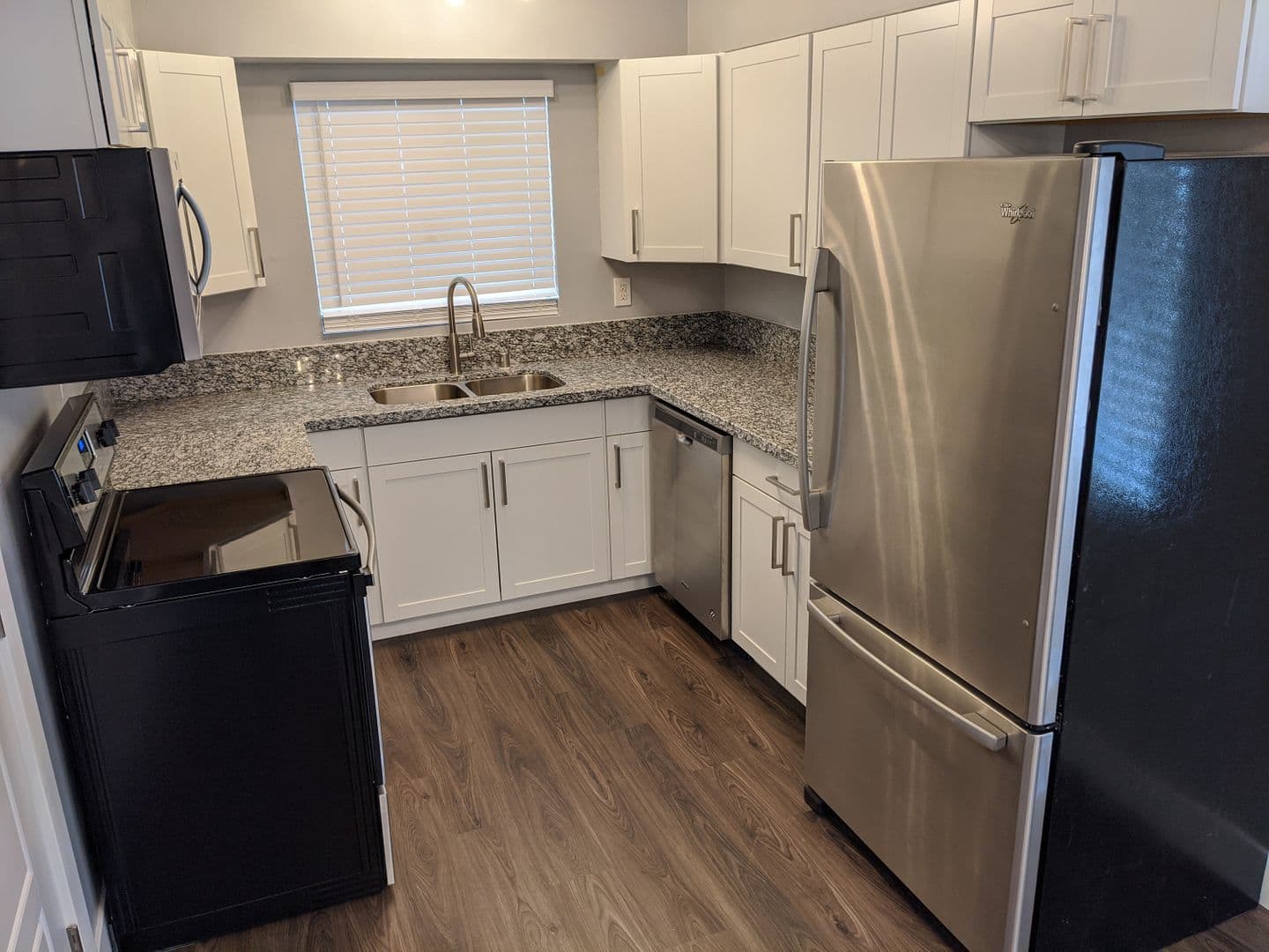 LAS VEGAS House: 2216 SANTA YNEZ DR