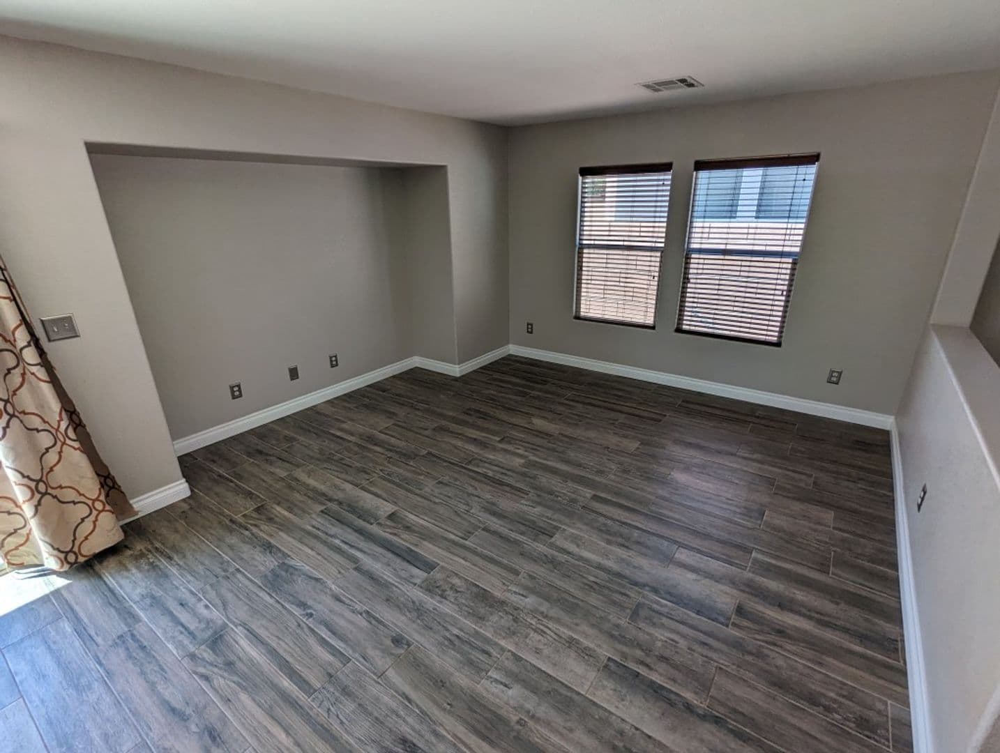 LAS VEGAS House: 4917 HOSTETLER AVE