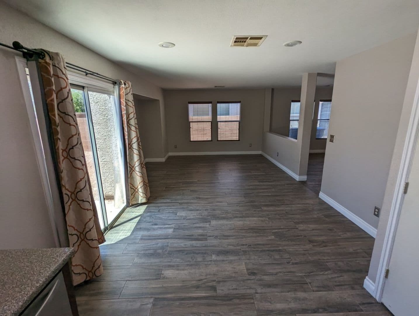 LAS VEGAS House: 4917 HOSTETLER AVE