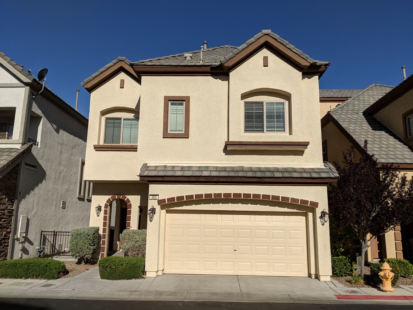 LAS VEGAS House: 363 HOLLINS HALL ST