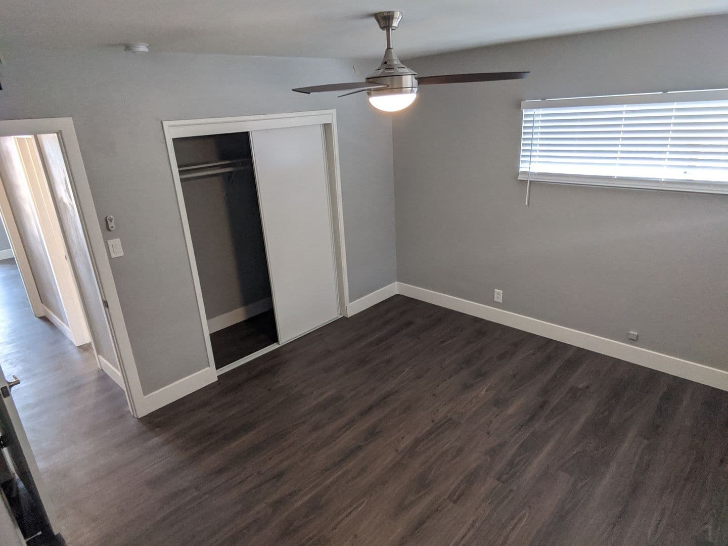LAS VEGAS House: 2216 SANTA YNEZ DR