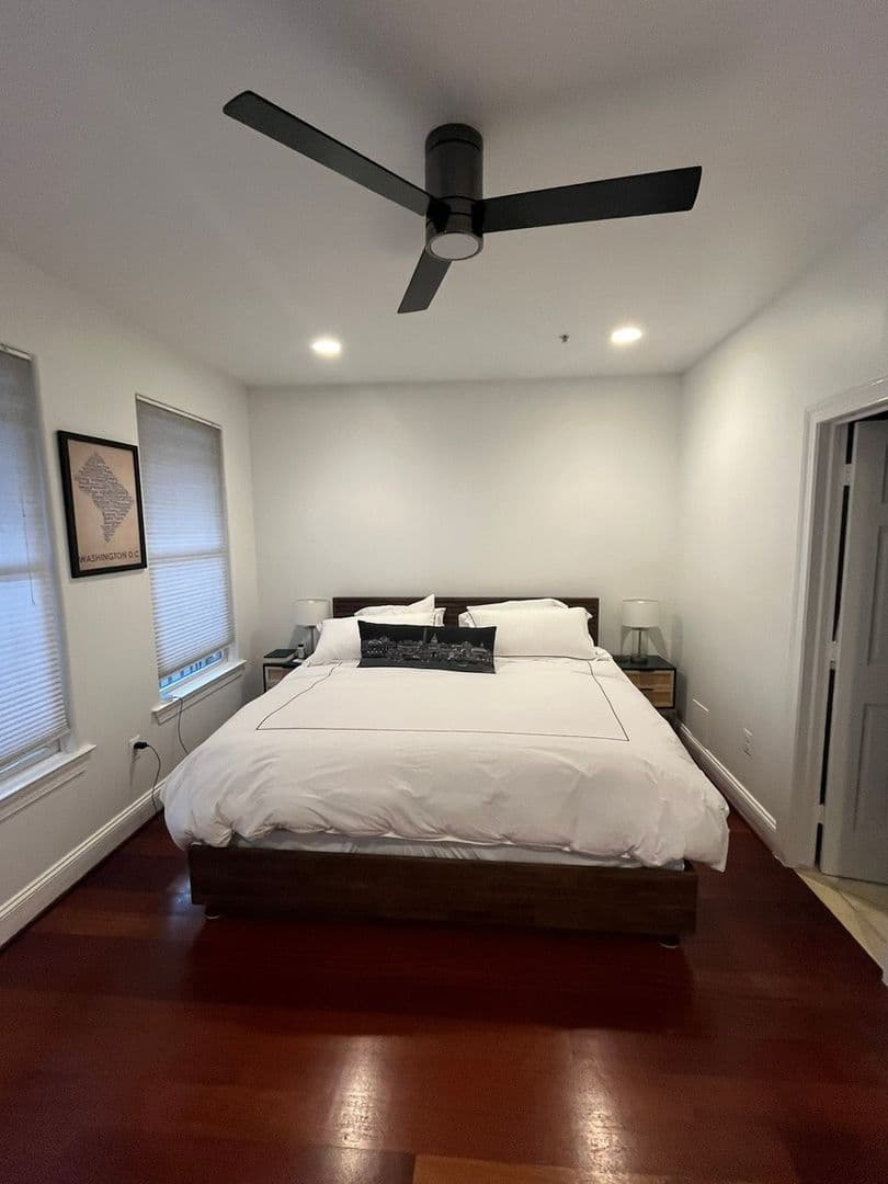 Washington Condo: 2132 11th St NW