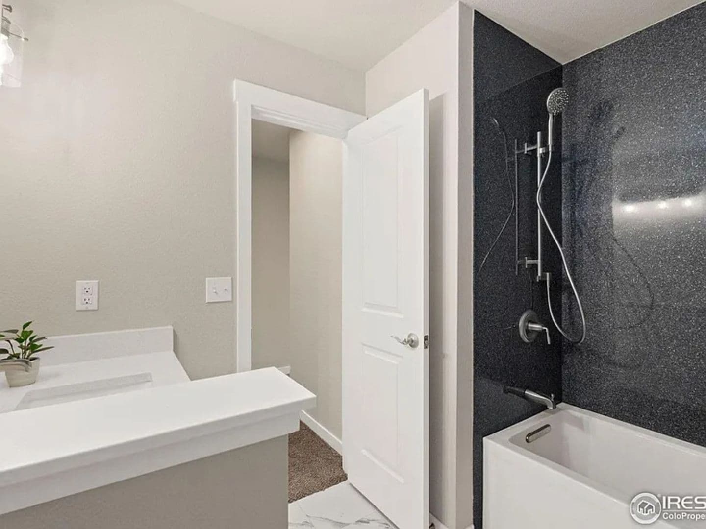 Fort Collins House: 2431 Sunstone Dr