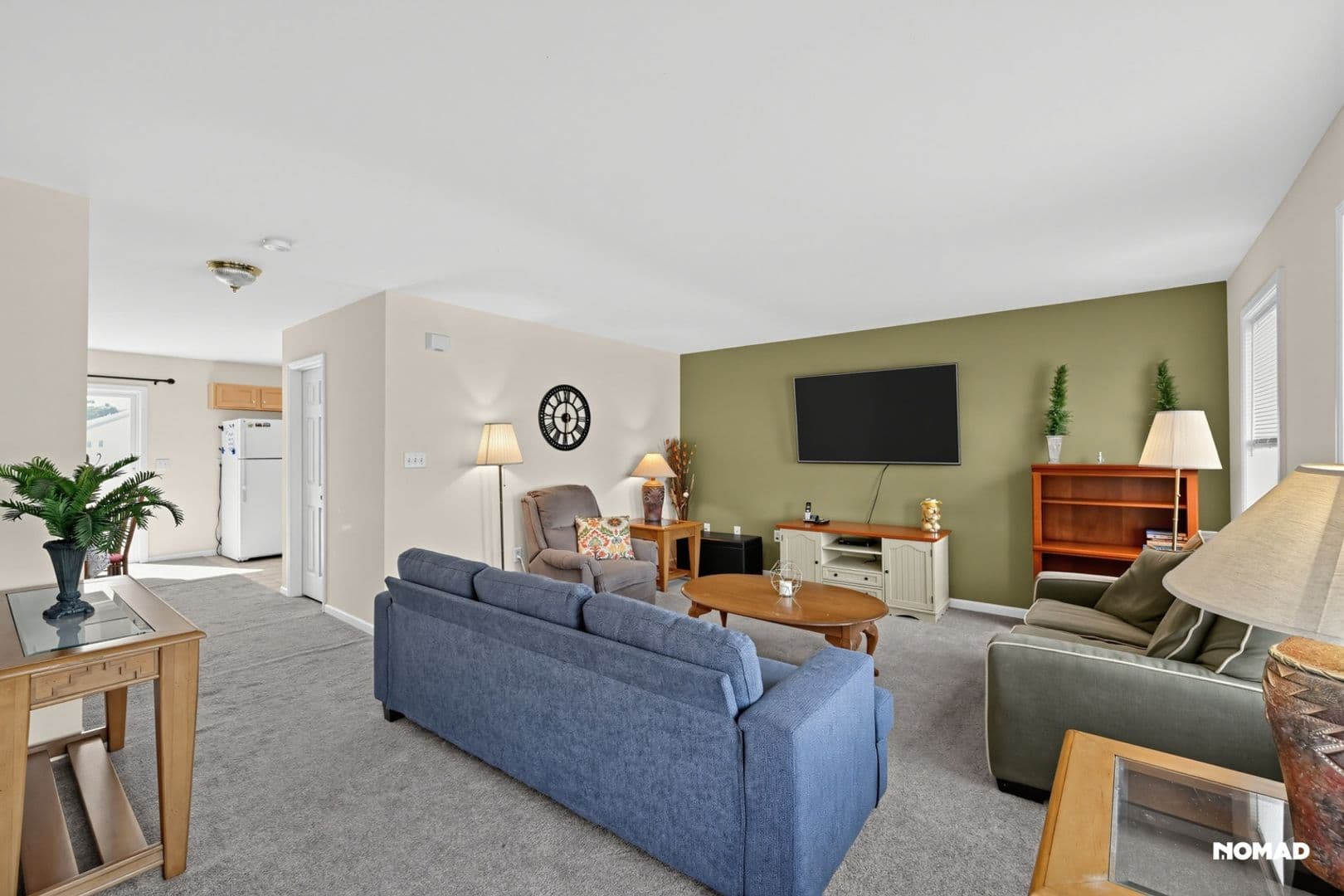 Carlisle Townhome: 318 Sherman Ave