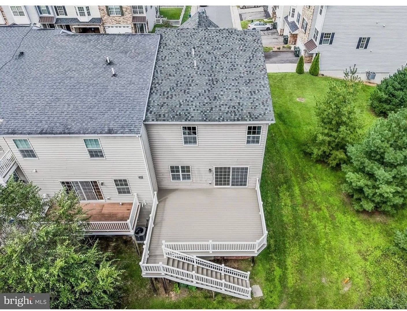Newark Townhome: 621 S Twin Lakes Blvd